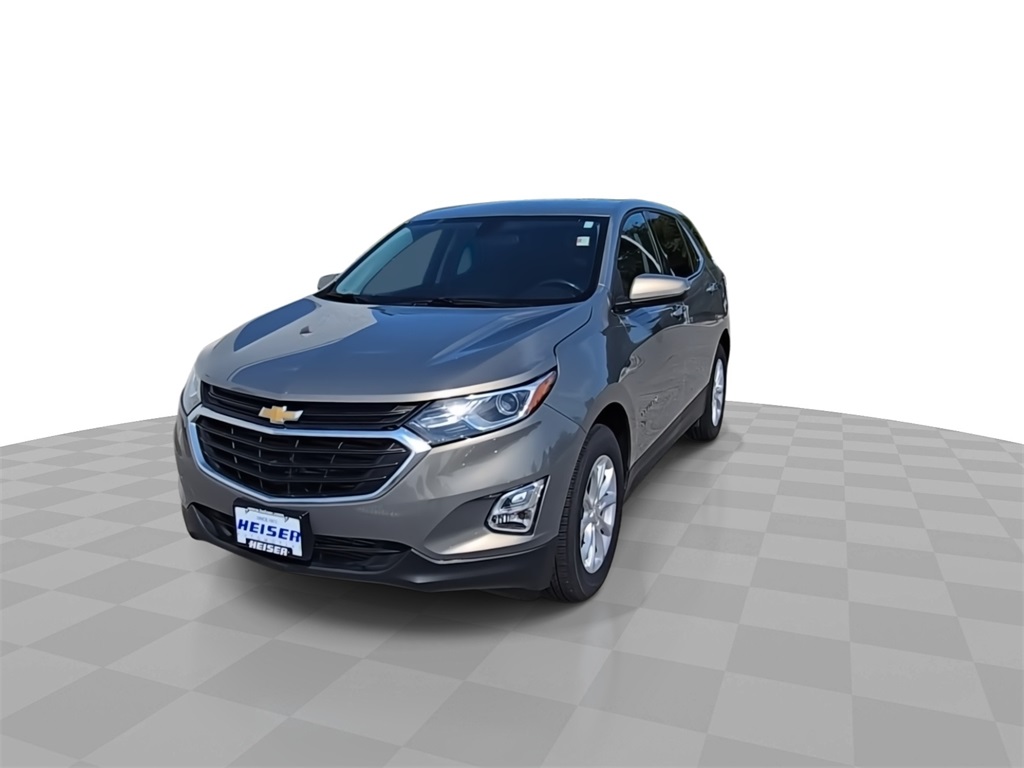 2019 Chevrolet Equinox LT photo 3
