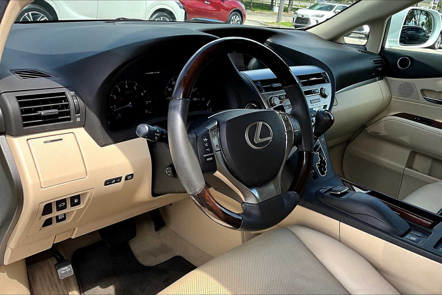2015 Lexus RX 350 photo 16