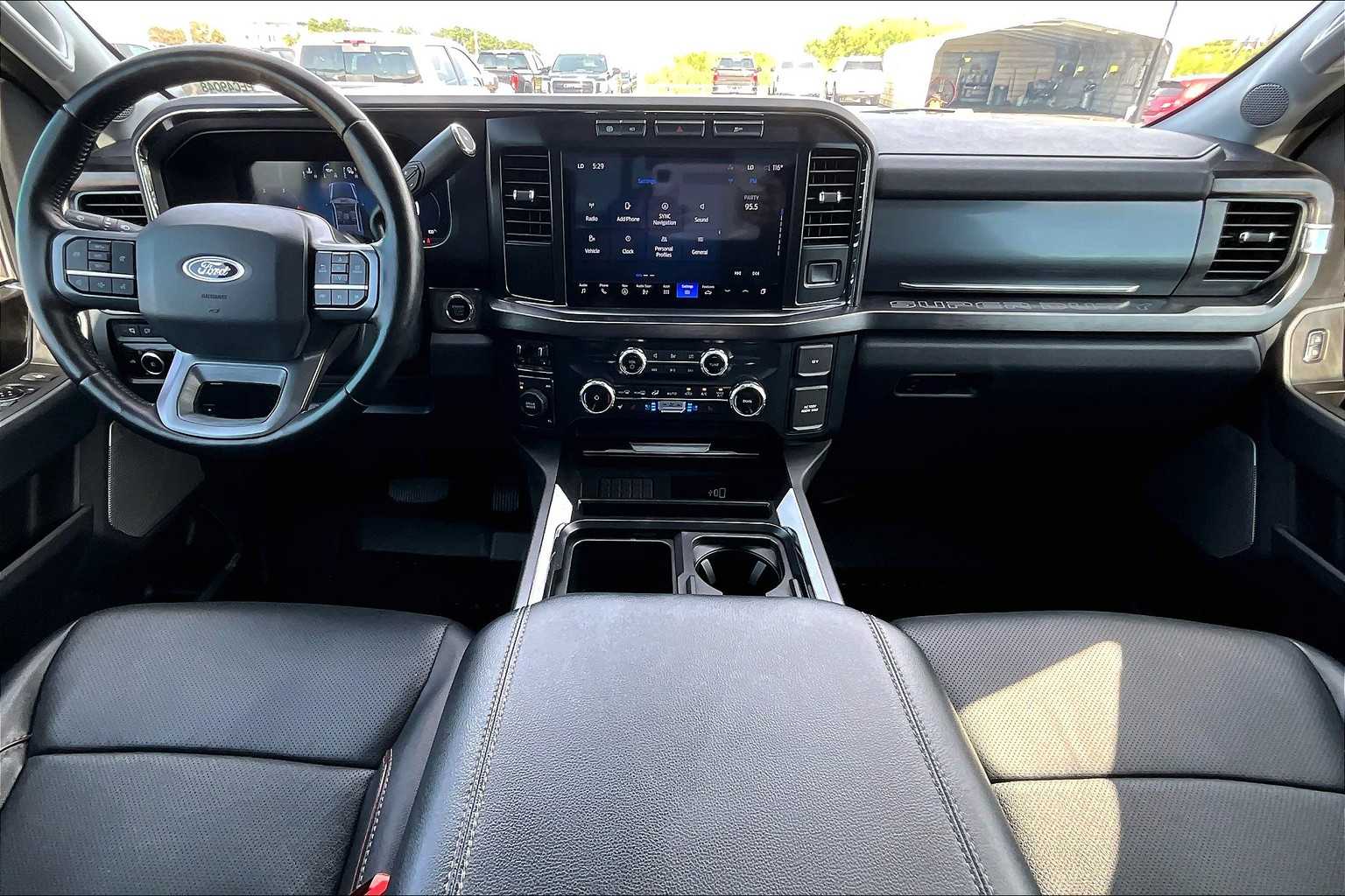 2023 Ford F-250 photo 29