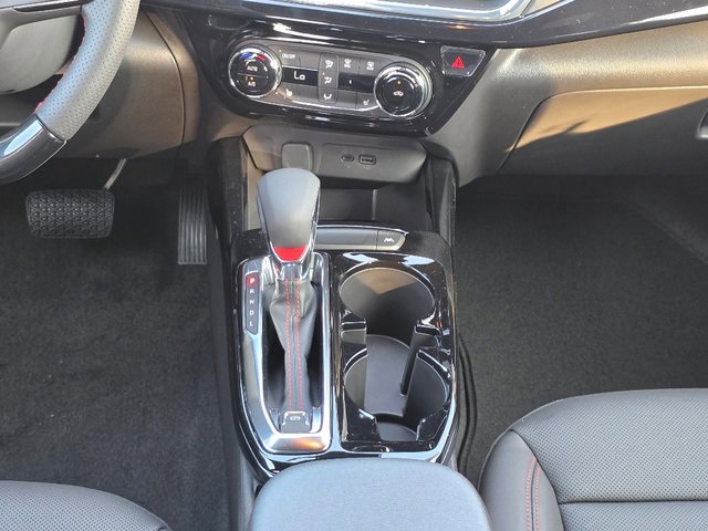 2025 Chevrolet Trax photo 11