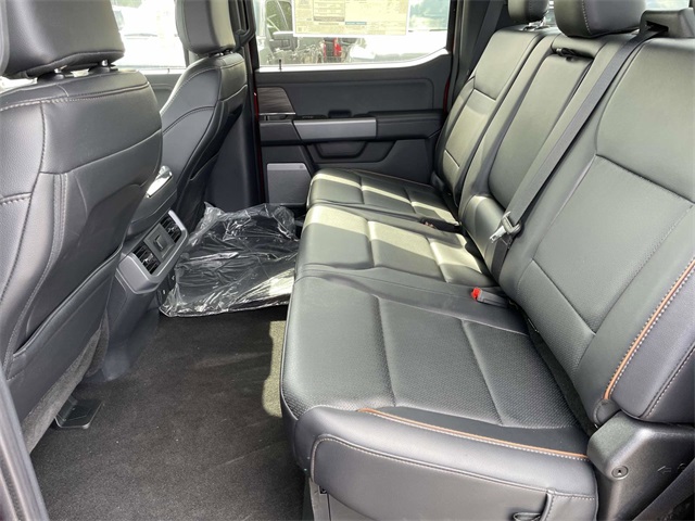 2025 Ford F-150 Lariat photo 7