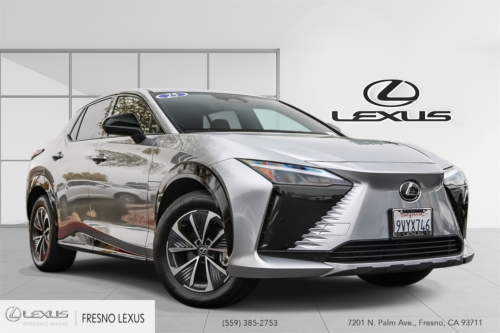2025 Lexus RZ Premium's photo