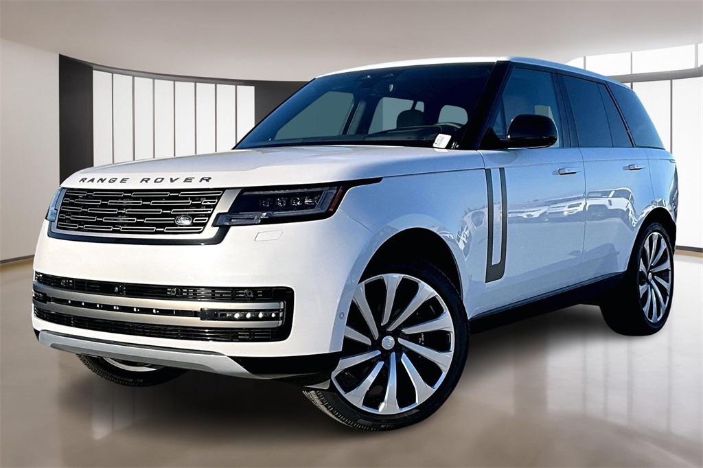 2025 Land Rover Range Rover SE's photo