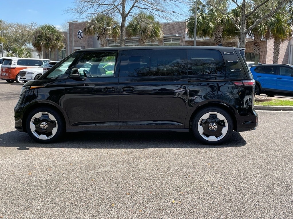 2025 Volkswagen ID. Buzz Pro S photo 22