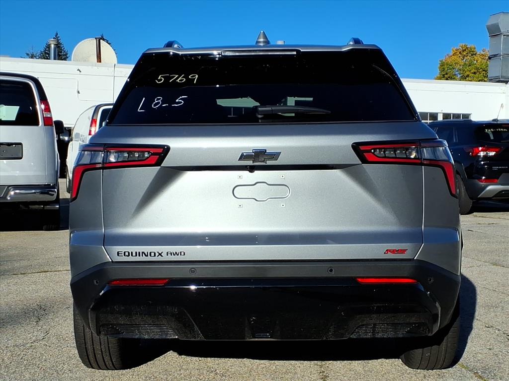 2026 Chevrolet Equinox RS photo 4