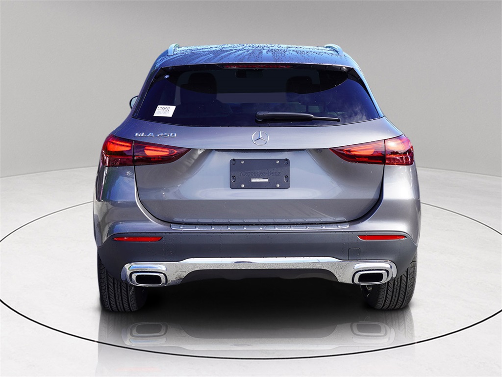 2026 Mercedes Benz GLA 250 photo 5