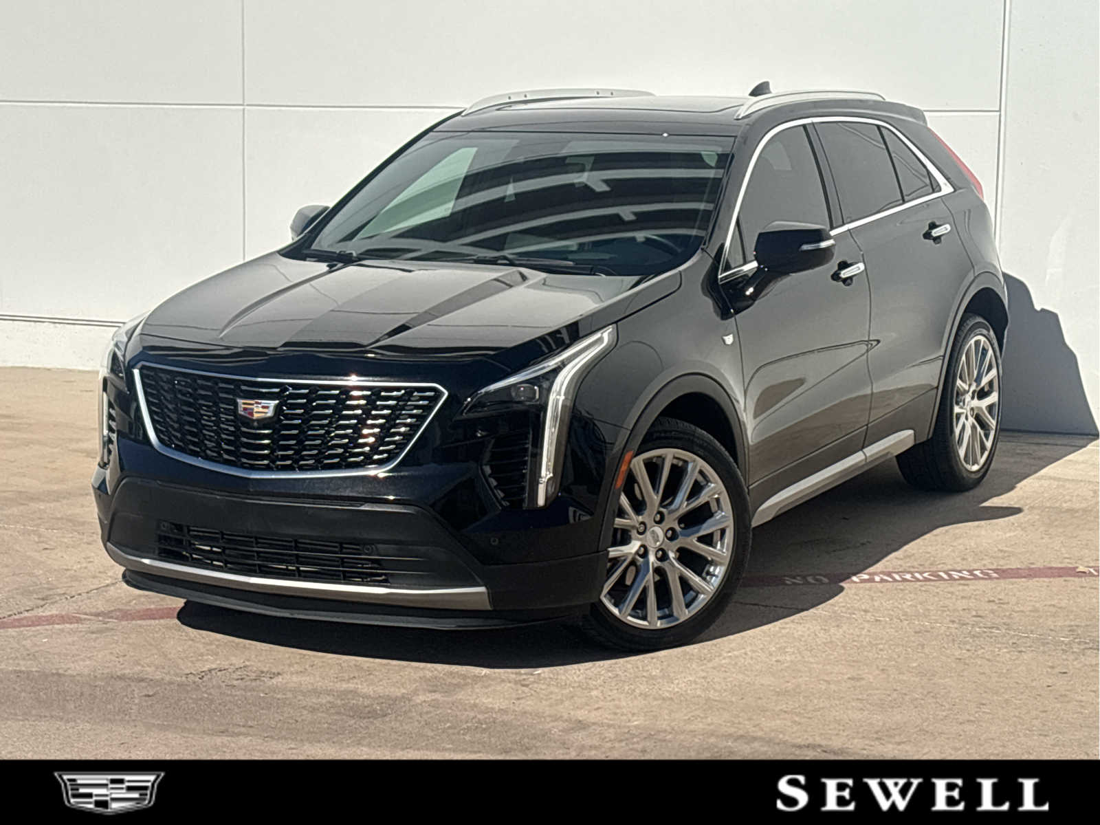 2023 Cadillac XT4 Premium Luxury's photo