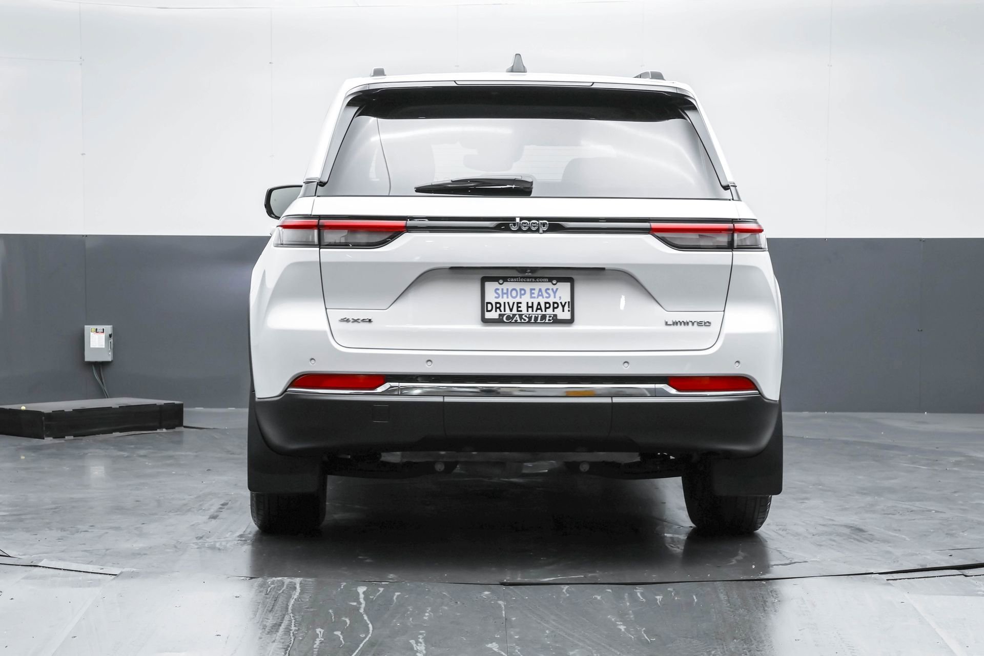 2024 Jeep Grand Cherokee Limited photo 3