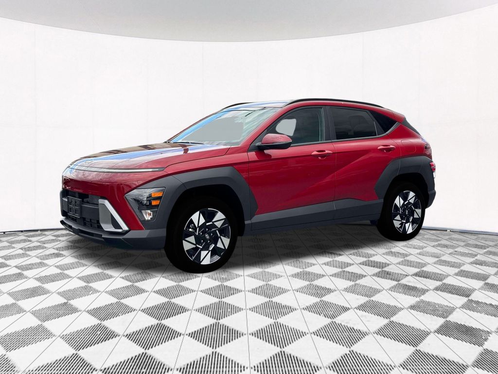 2025 Hyundai Kona SEL photo 2