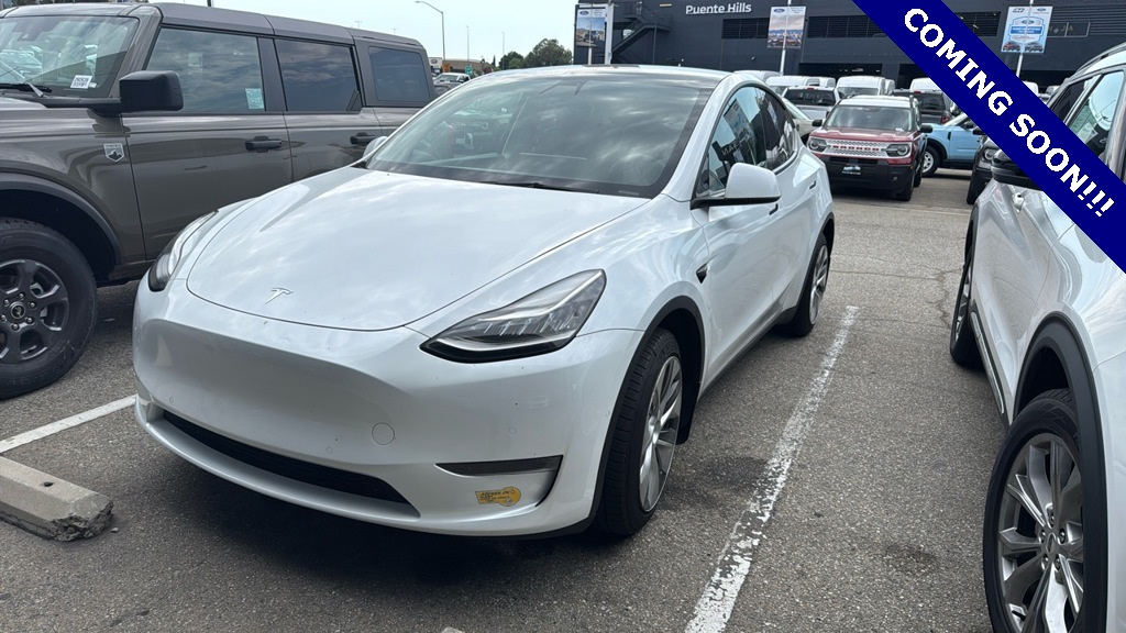 Used 2022 Tesla Model Y Long Range with VIN 7SAYGDEEXNF364772 for sale in Northfield, Minnesota