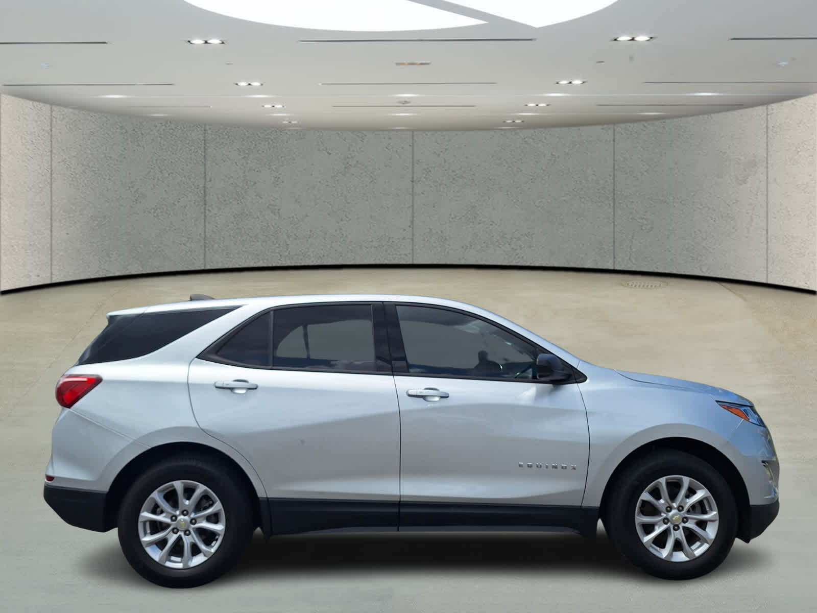 2019 Chevrolet Equinox LS photo 6