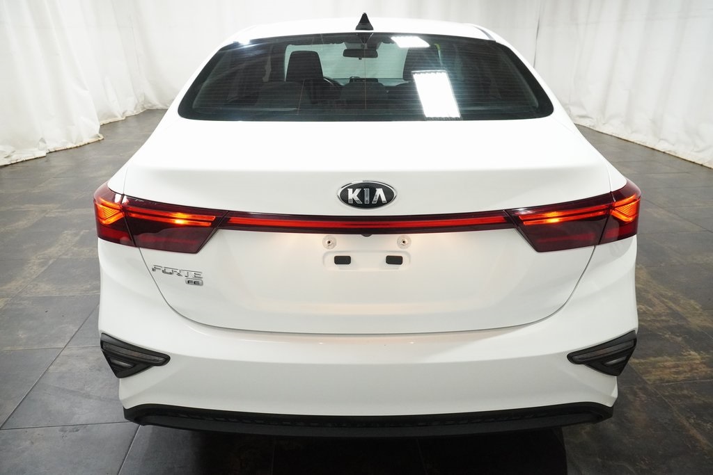 2021 Kia Forte FE photo 4