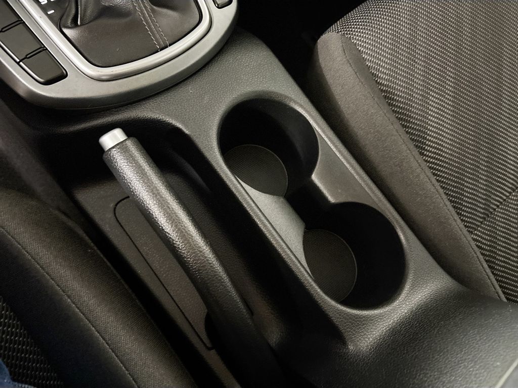 2021 Kia Seltos LX photo 14