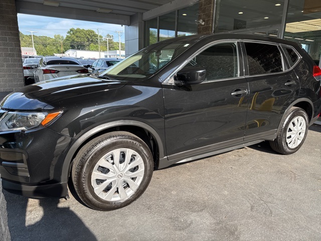 Used 2020 Nissan Rogue S with VIN JN8AT2MV8LW134354 for sale in Old Saybrook, CT