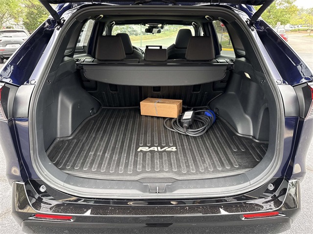 2024 Toyota RAV4 Prime SE photo 28