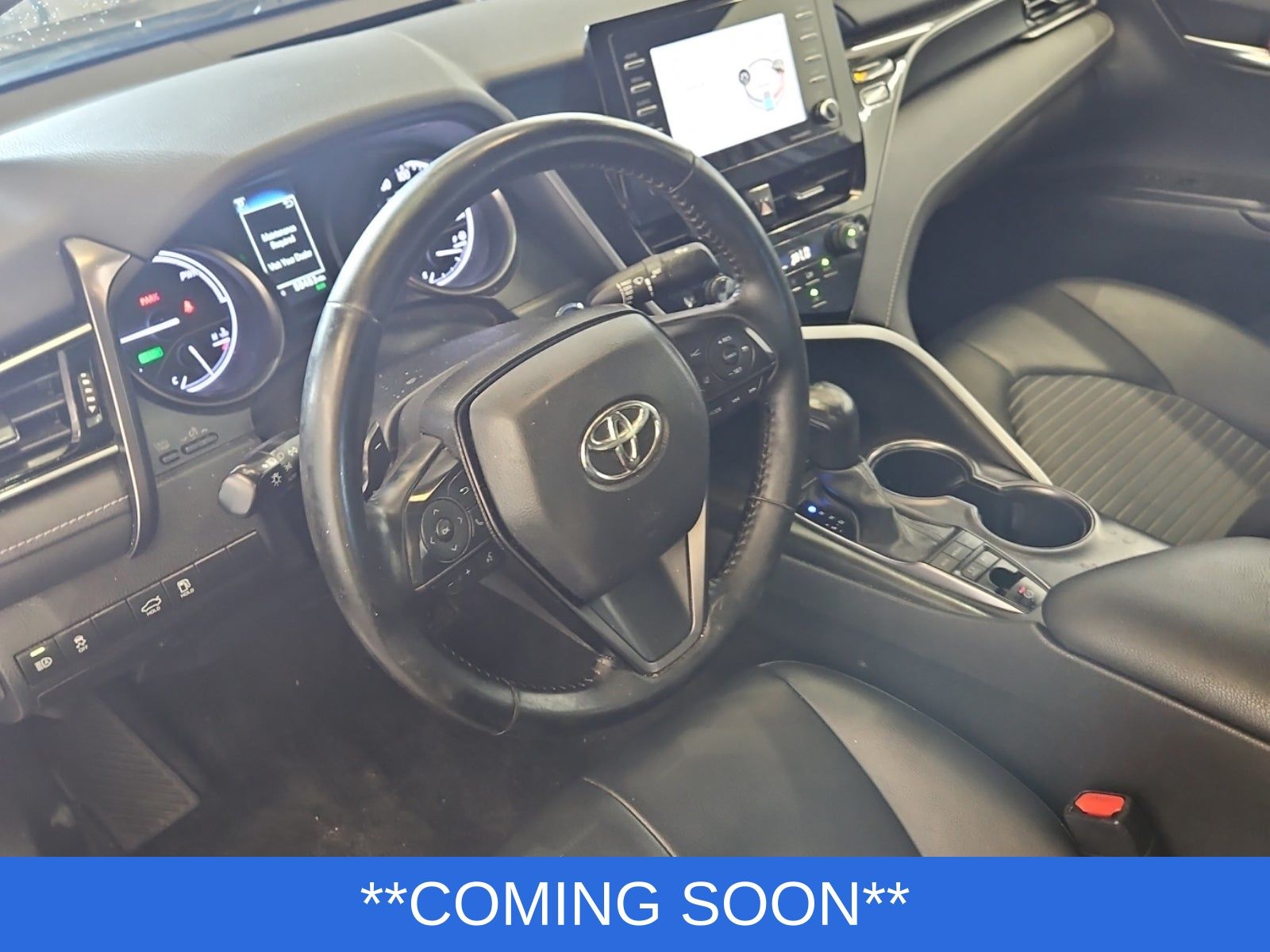 2023 Toyota Camry Hybrid SE photo 3