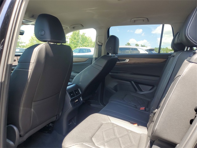 2026 Volkswagen Atlas SE photo 11