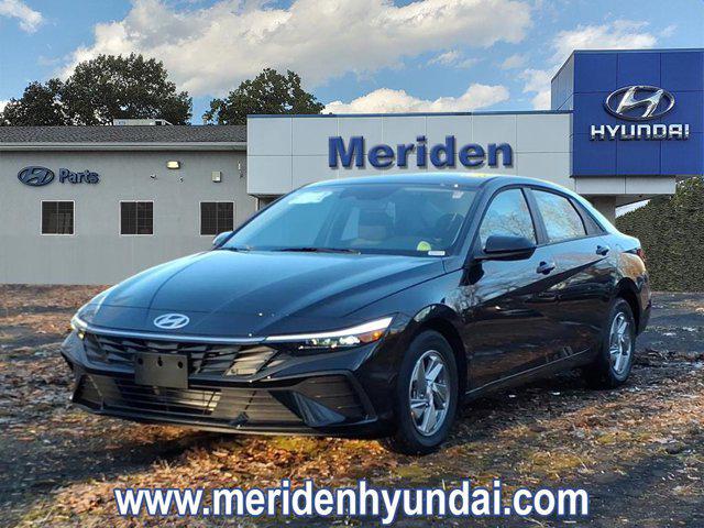 2026 Hyundai Elantra SE's photo