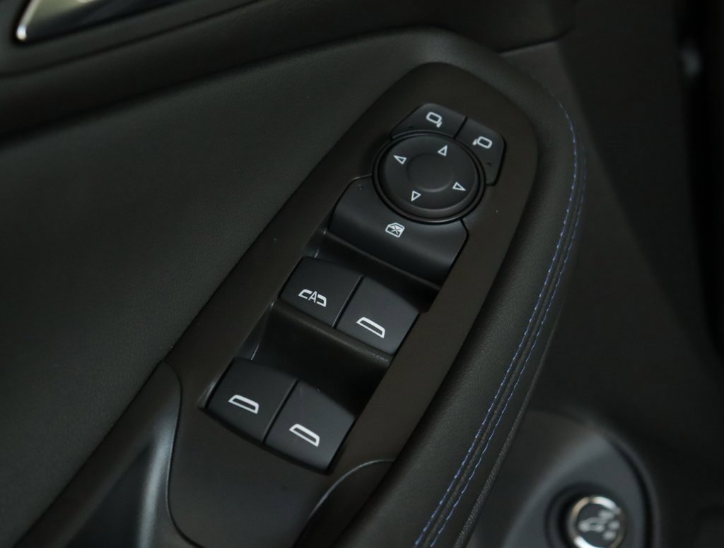 2026 Buick Encore GX Sport Touring photo 16