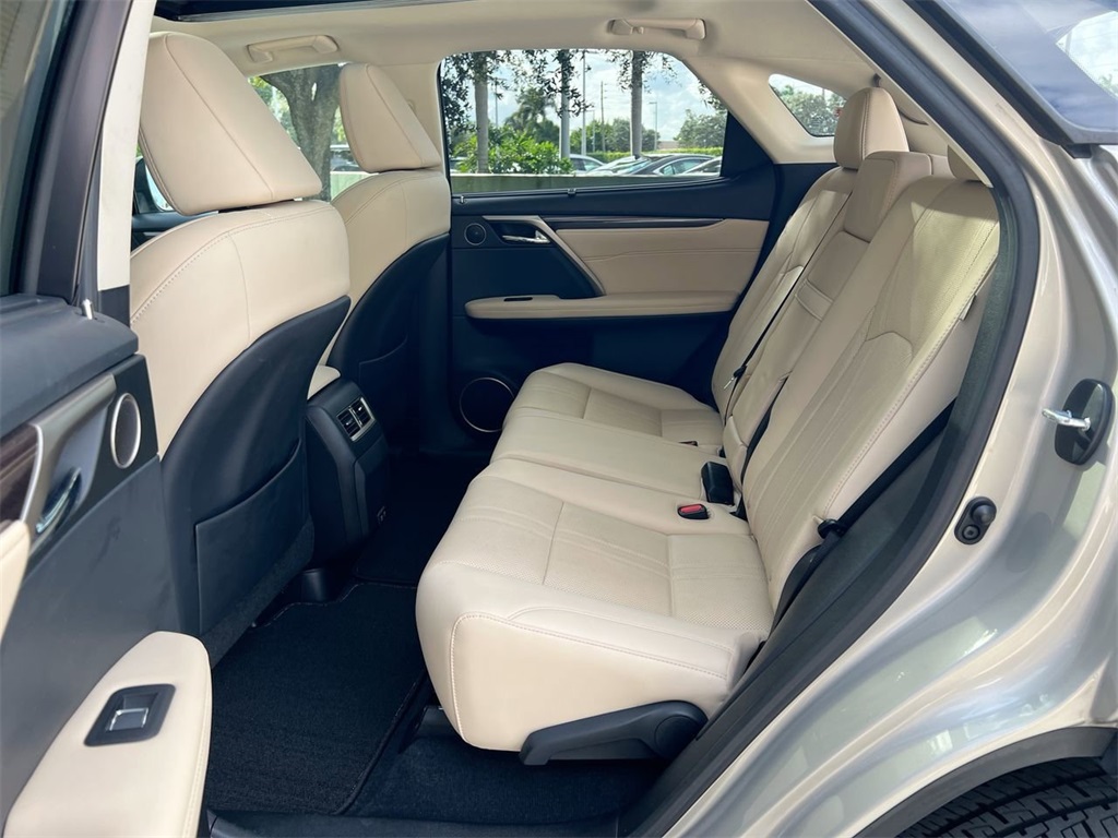 2021 Lexus RX 350 photo 16