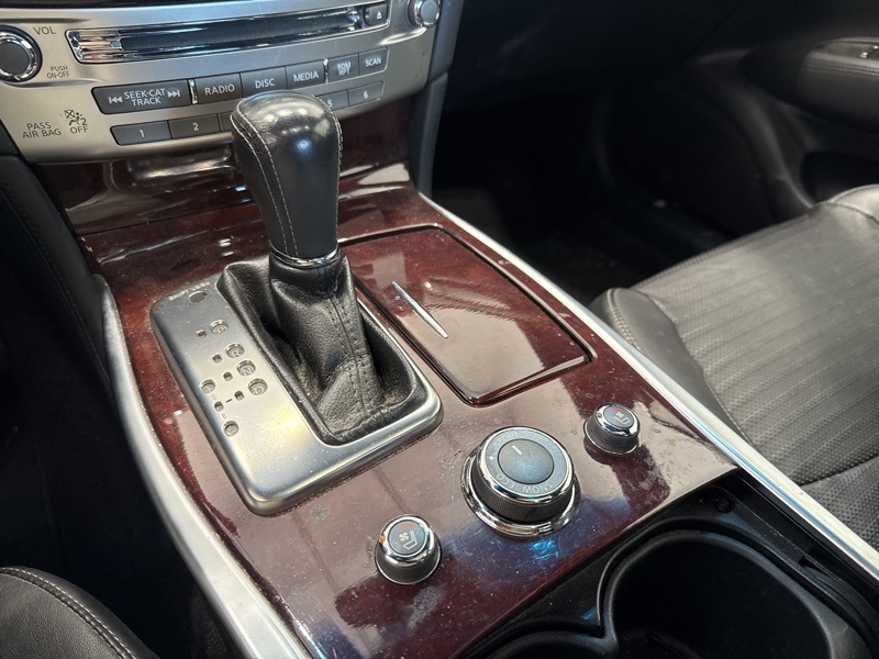 2018 Infiniti Q70 3.7 Luxe photo 30