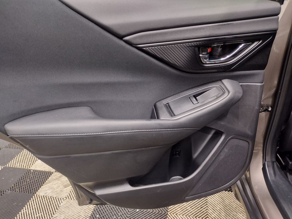 2023 Subaru Outback Premium photo 18