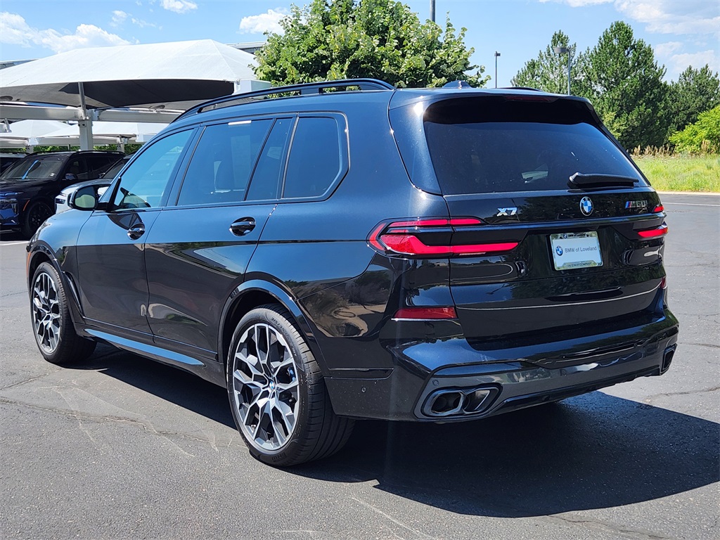 2025 Bmw X7 M60i photo 3