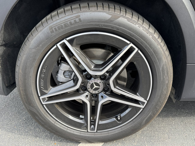 2024 Mercedes Benz GLB 250 AMG photo 2