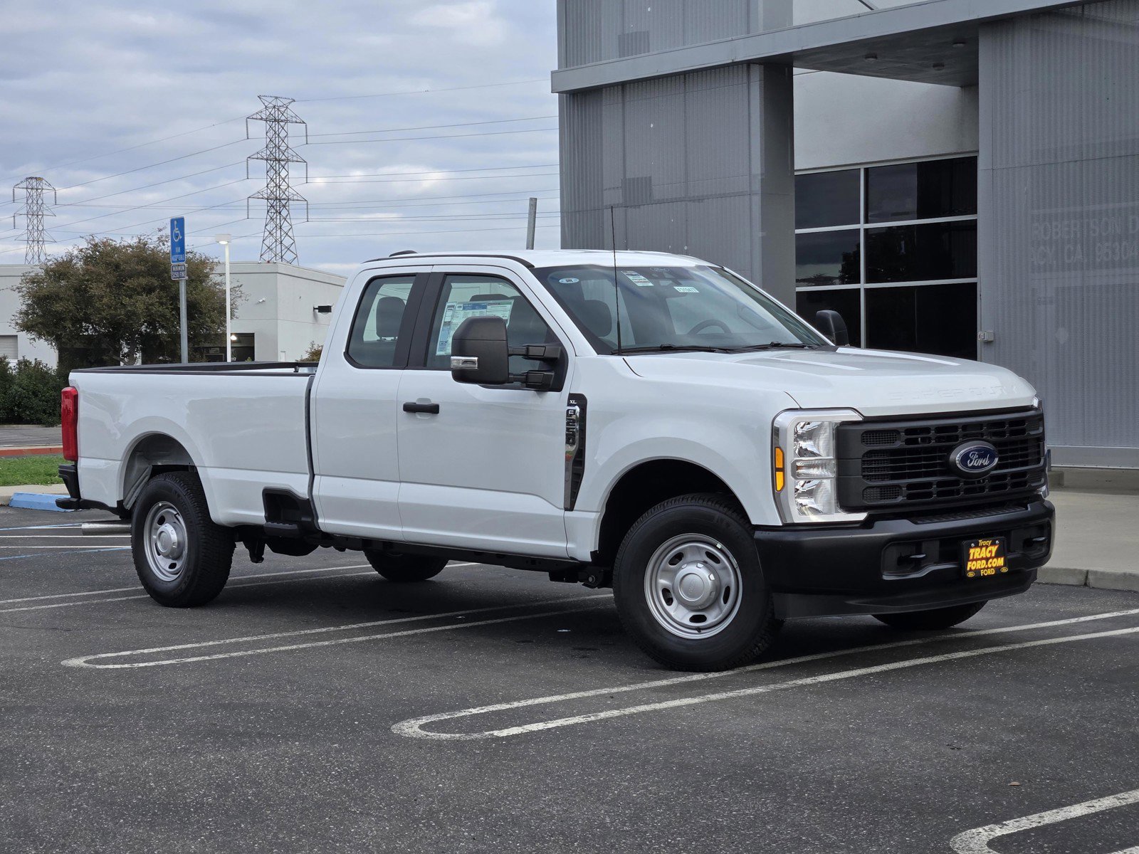 2026 Ford F-250 Super Duty XL's photo