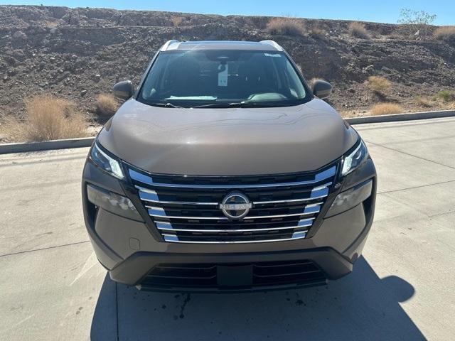 2025 Nissan Rogue SV photo 2