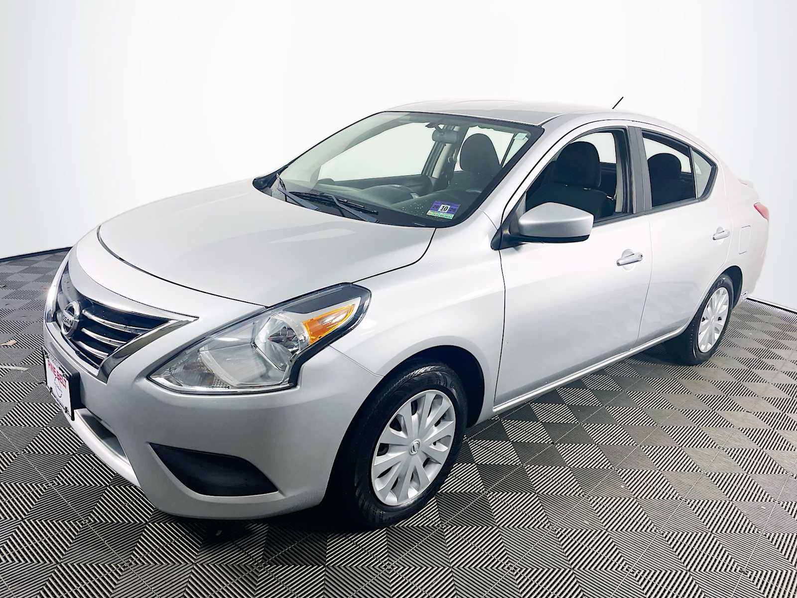 2019 Nissan Versa Sedan