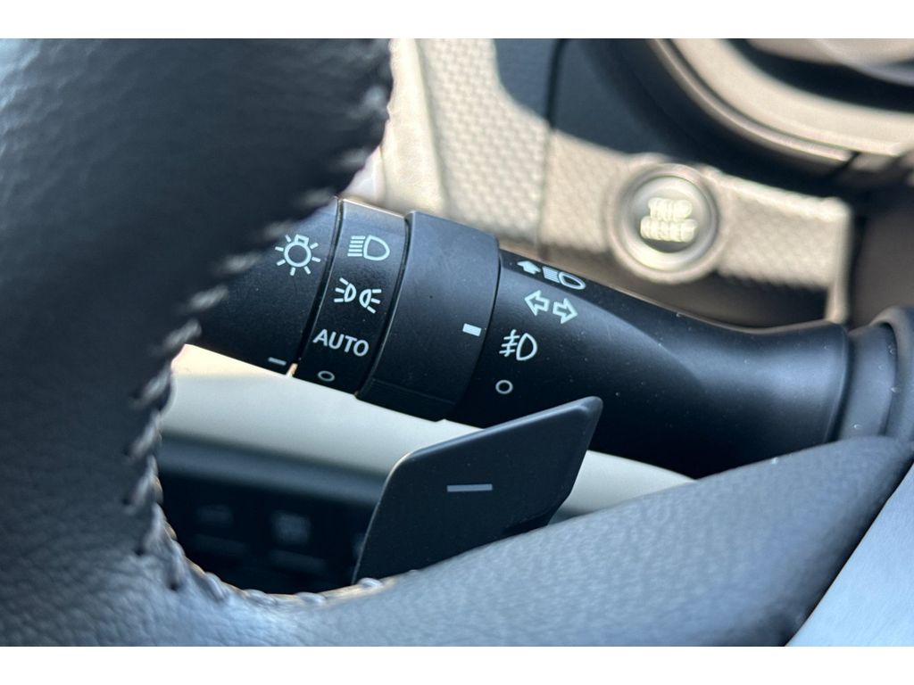 2022 Subaru Forester Limited photo 35