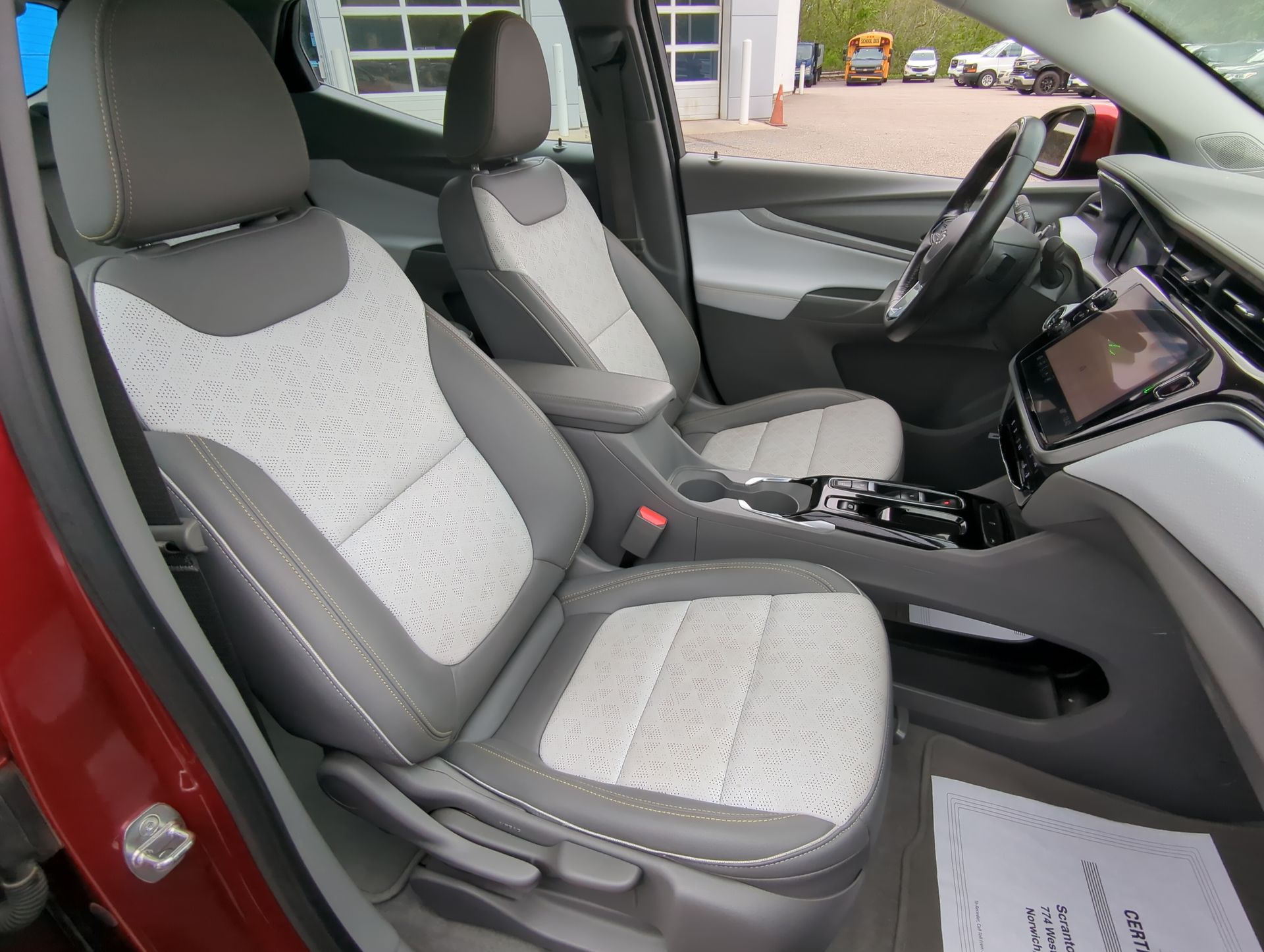 2022 Chevrolet Bolt EUV Premier photo 27