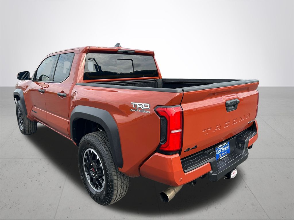 2025 Toyota Tacoma TRD photo 9