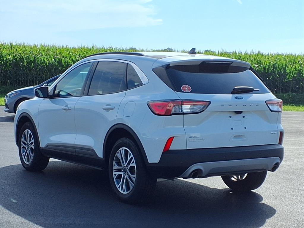 2022 Ford Escape SEL photo 11
