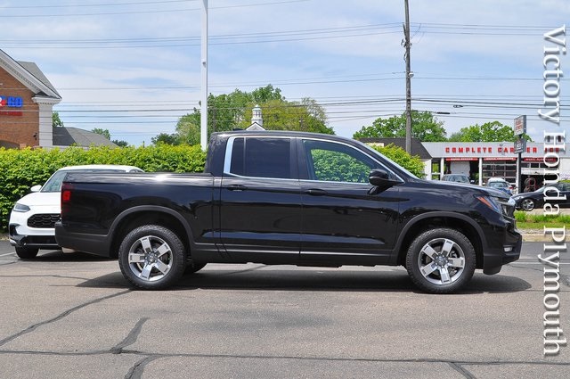 2025 Honda Ridgeline RTL photo 2