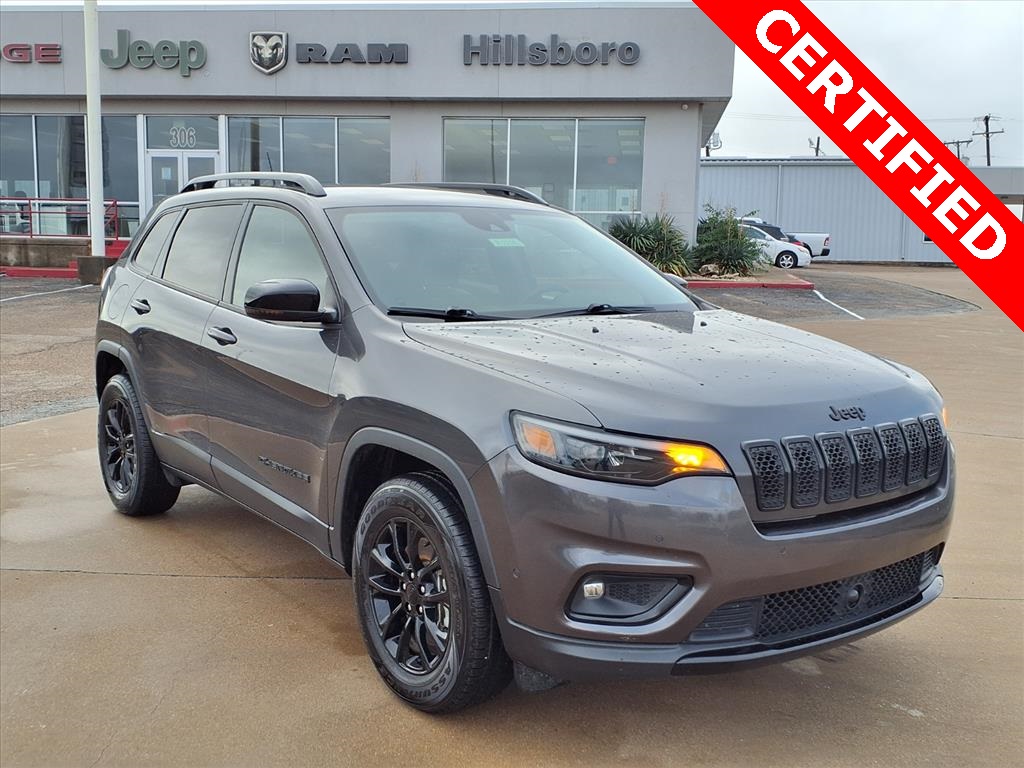 2023 Jeep Cherokee Altitude Lux's photo