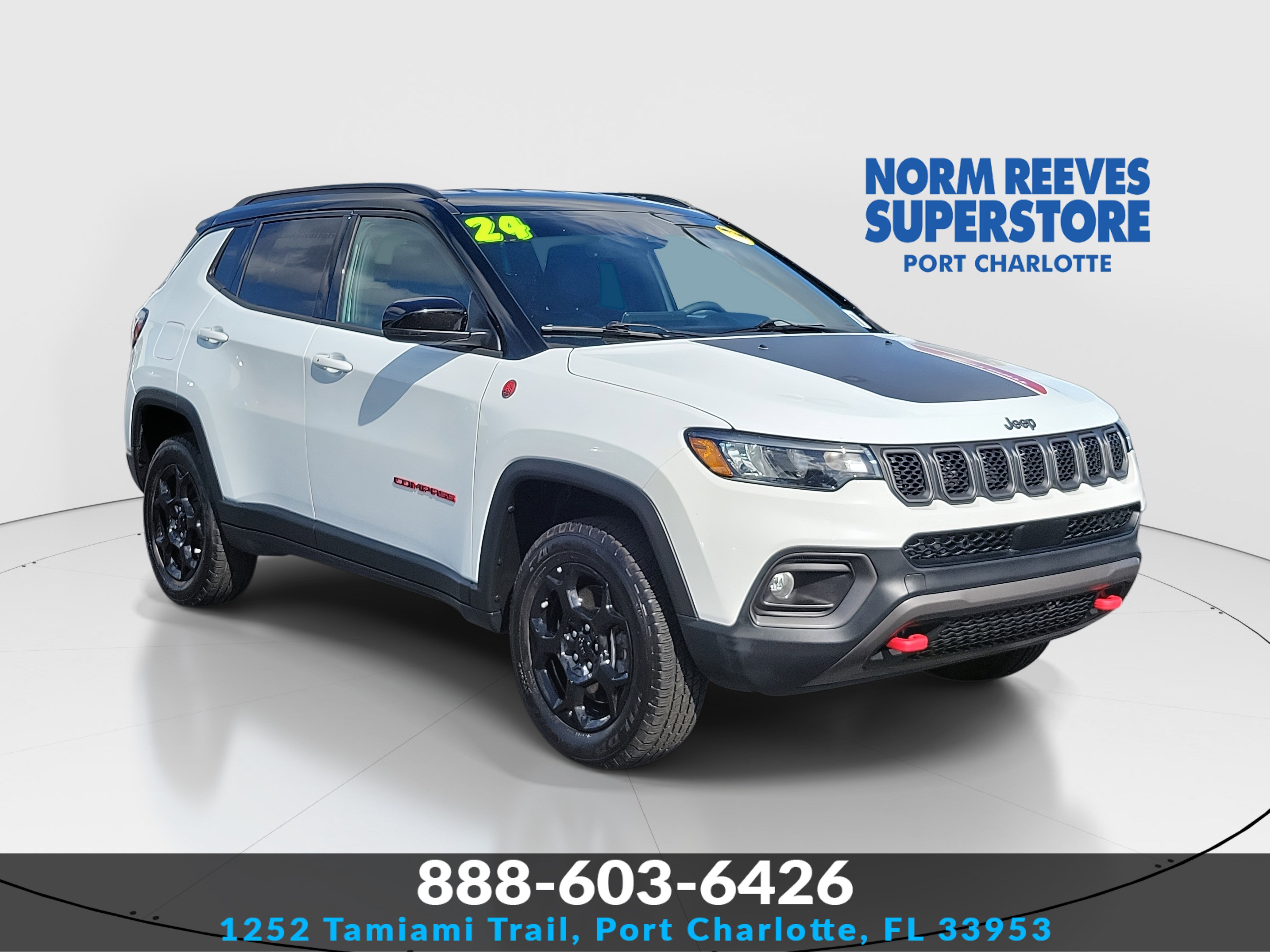 2024 Jeep Compass Trailhawk's photo