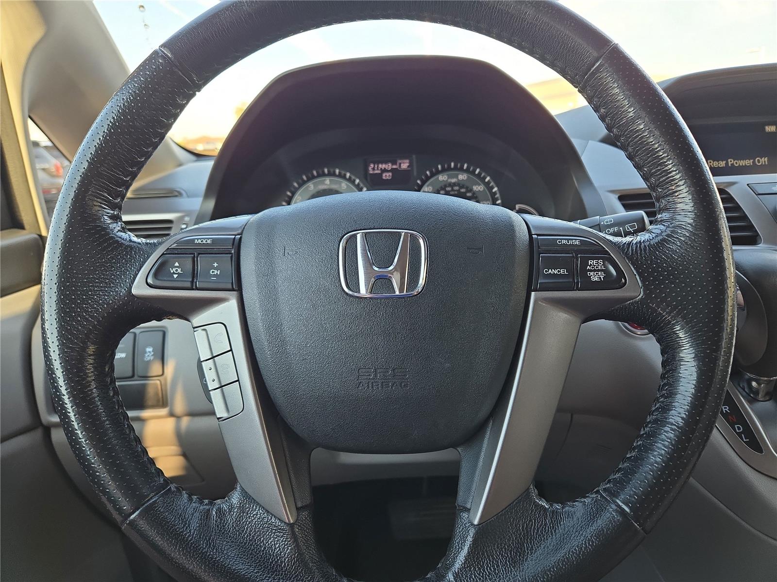 2015 Honda Odyssey EX-L photo 11