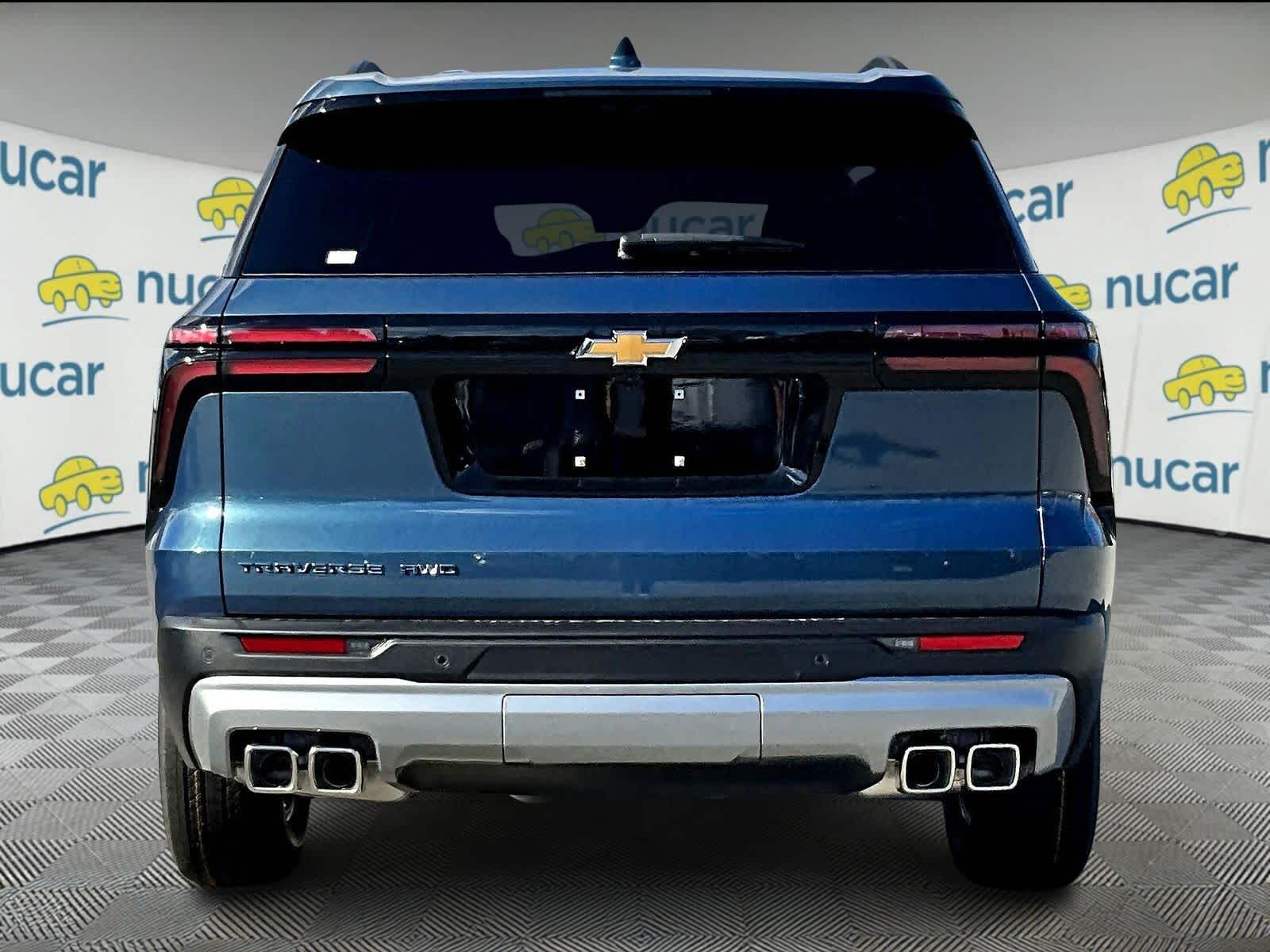 2026 Chevrolet Traverse photo 4
