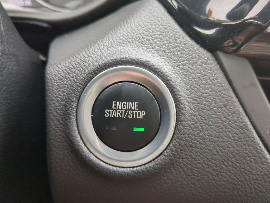 2019 Buick Envision Premium I photo 26
