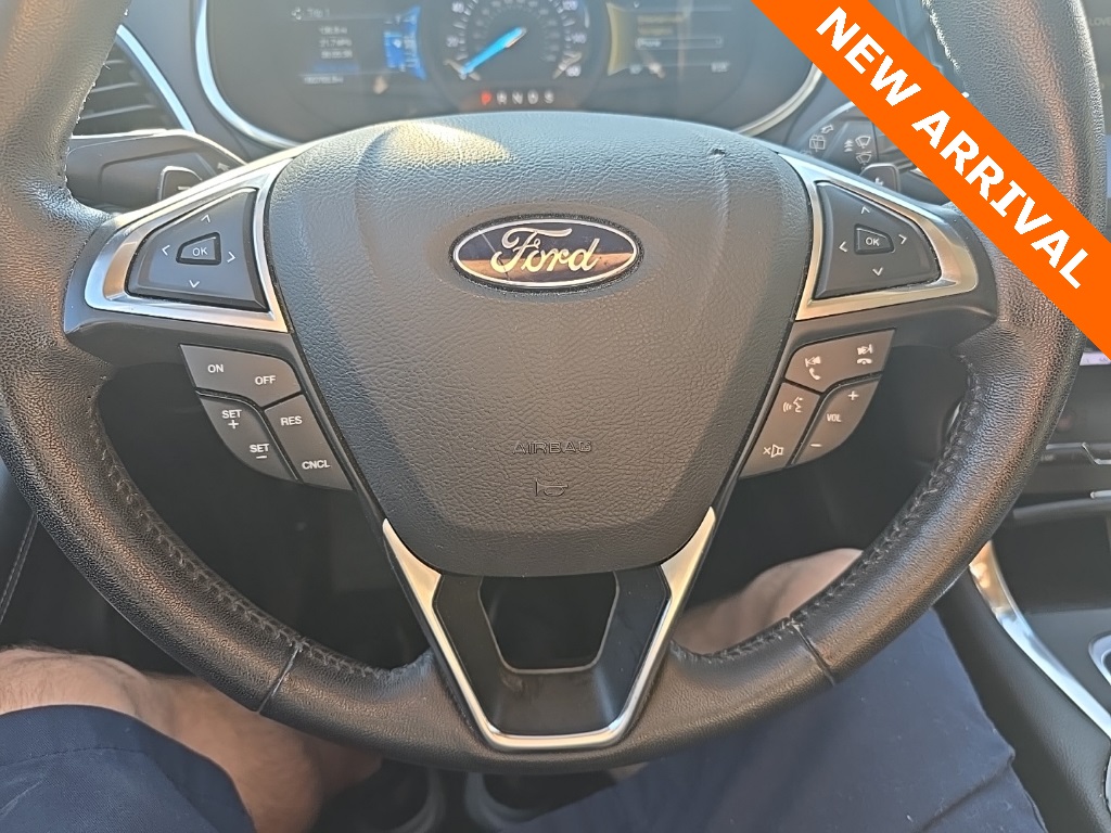 2018 Ford Edge Titanium photo 10
