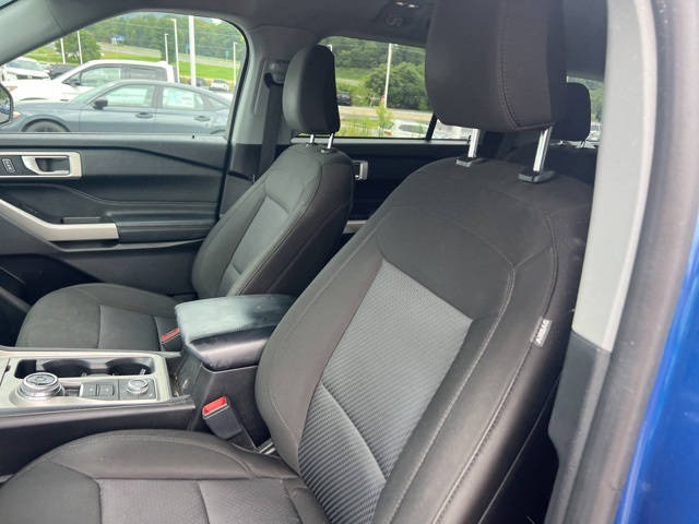 2022 Ford Explorer XLT photo 10