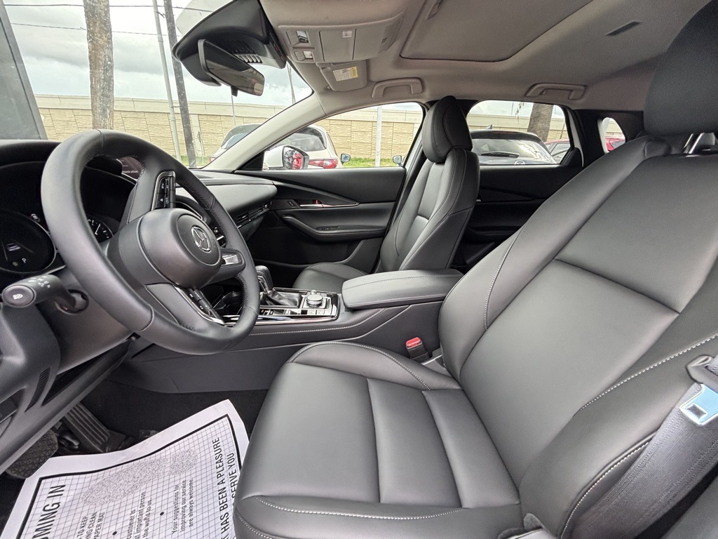 2025 Mazda CX-30 2.5 S Preferred photo 14