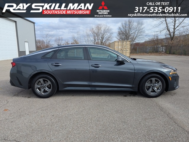 2022 Kia K5 LXS photo 4