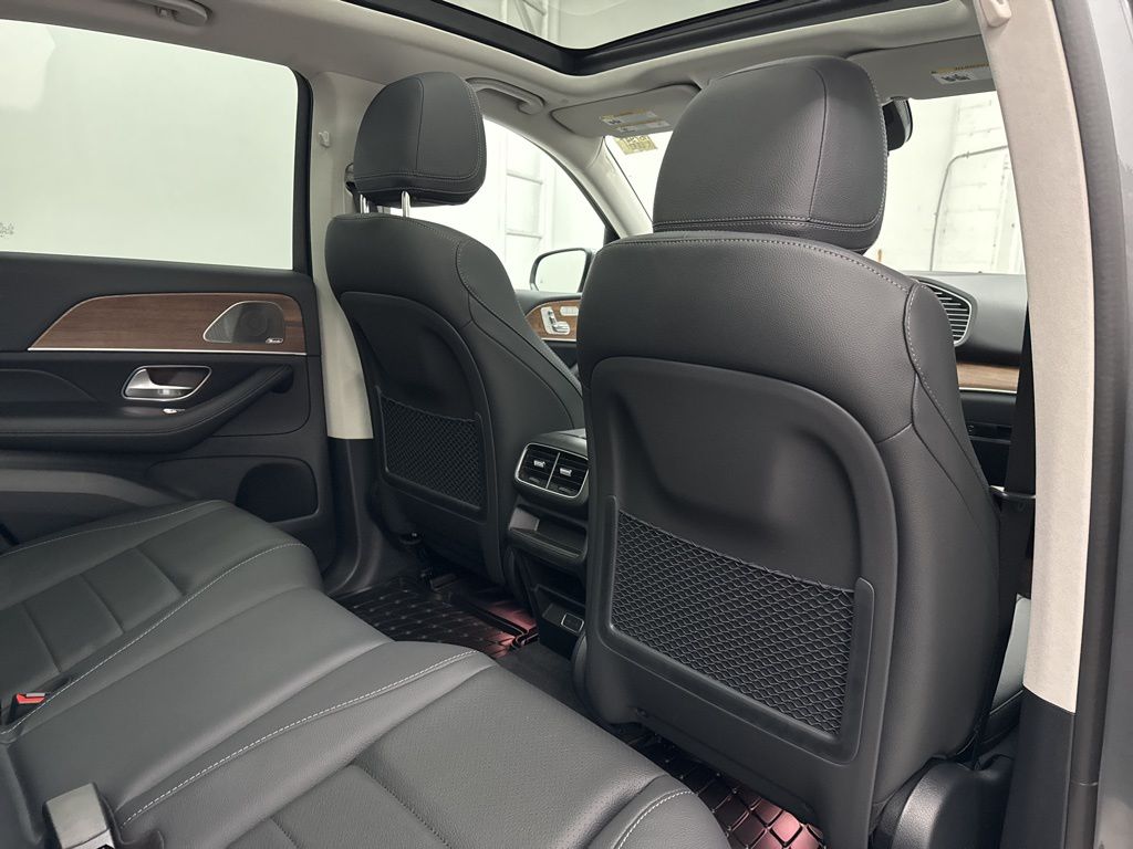 2026 Mercedes Benz GLE 350 photo 22