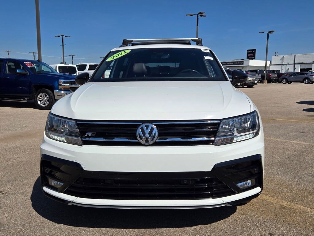 2021 Volkswagen Tiguan SE photo 2