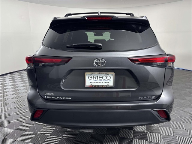 2024 Toyota Highlander XLE photo 4