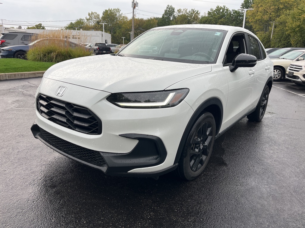 2023 Honda HR-V Sport photo 2