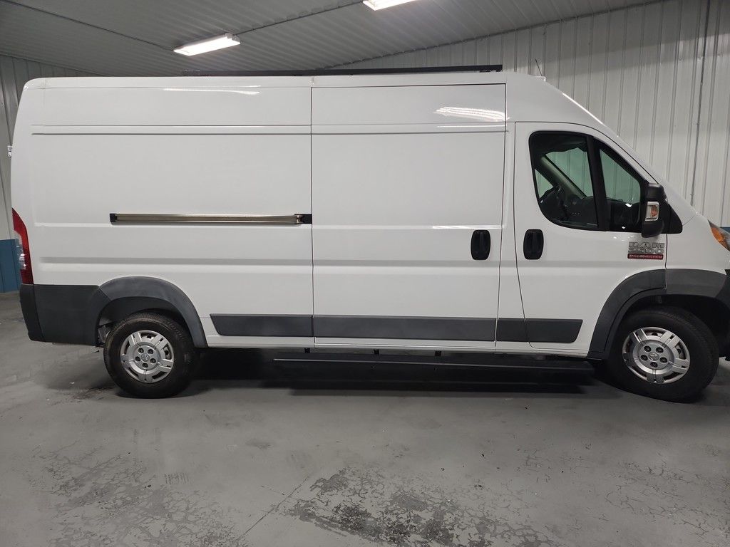 Used 2017 RAM ProMaster Cargo Van Base with VIN 3C6TRVDG5HE529896 for sale in Center Point, IA